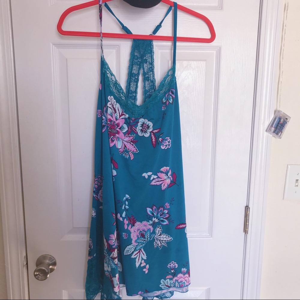 SECRET TREASURES Sleepwear Slip